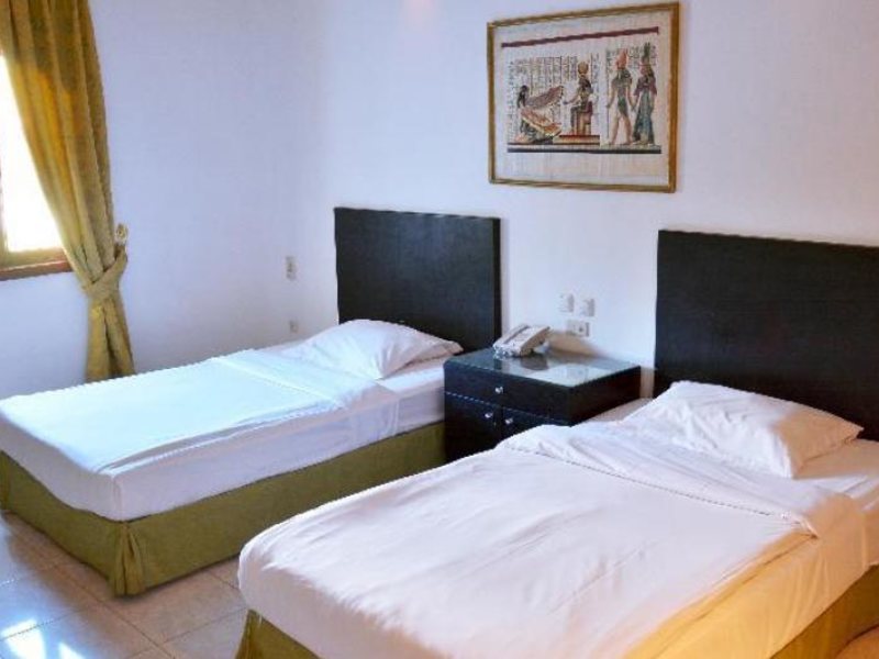 Desert View Hotel 273849