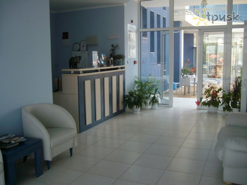 Desislava Raykov Hotel 310267