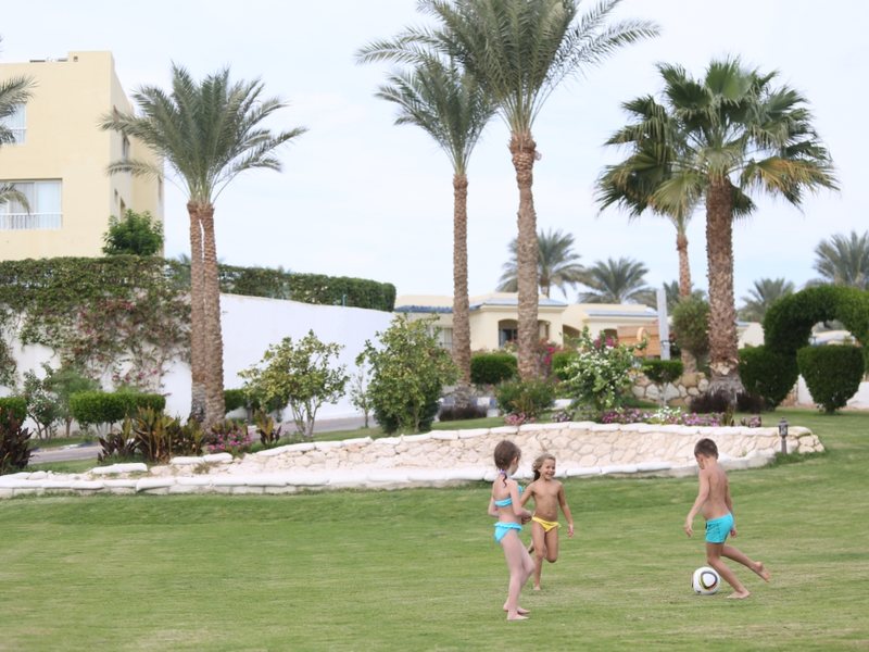 Dessole Royal Rojana Resort  123142