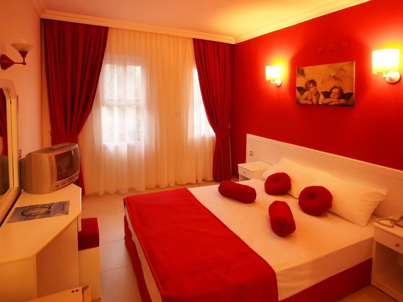 Destina Hotel 279660