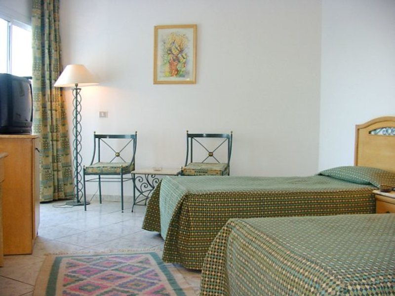 Dexon Roma Hotel (ex 35518
