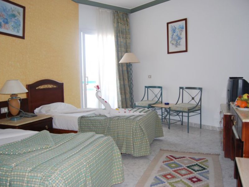 Dexon Roma Hotel (ex 35528