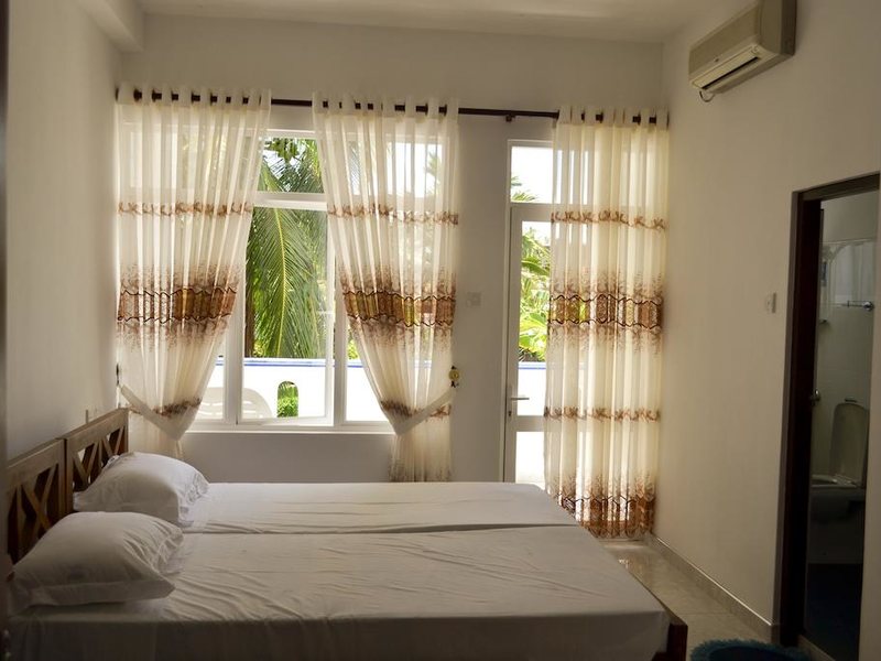 Di Sicuro Tourist Inn  235680