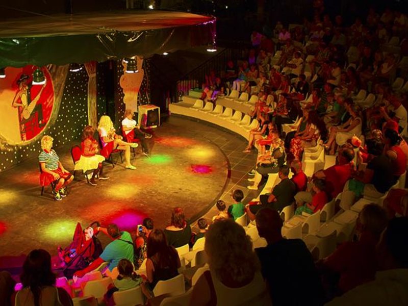 Diamond Beach Hotel 73703