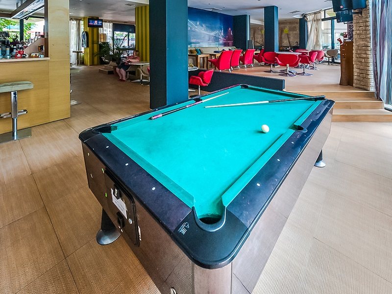 Diamond Hotel 170414