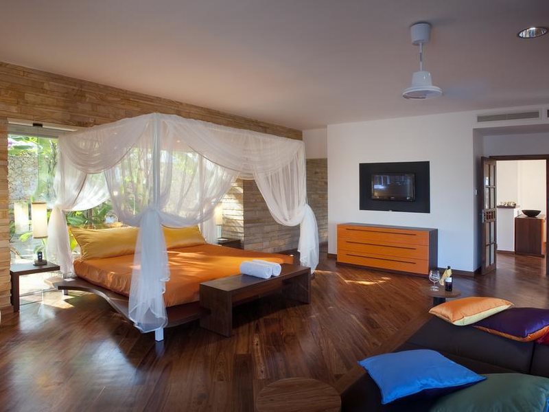 Diamonds Star of the East  199701