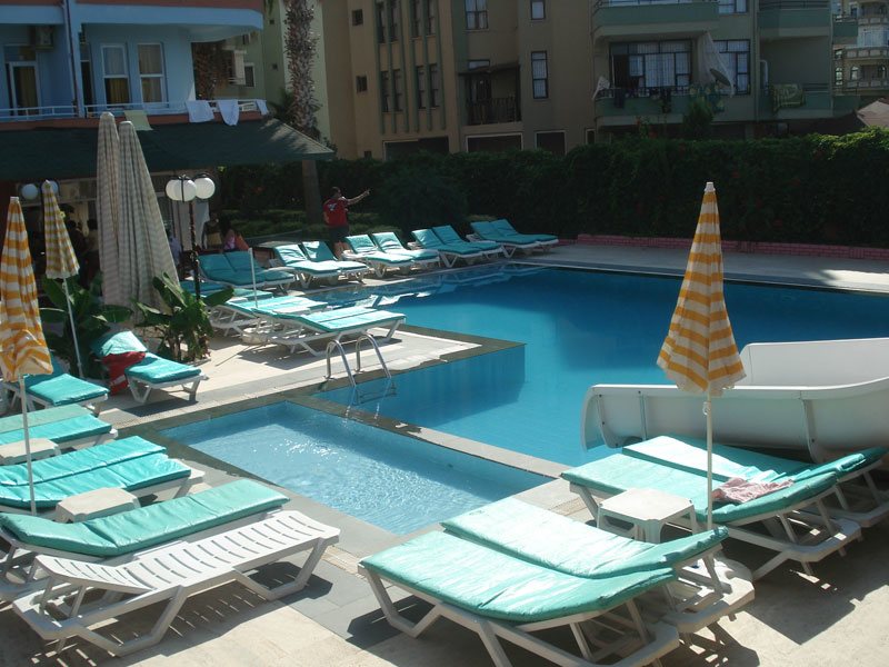 Dim Suite Hotel 33510