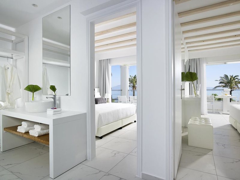 Dimitra Beach Hotel 255105