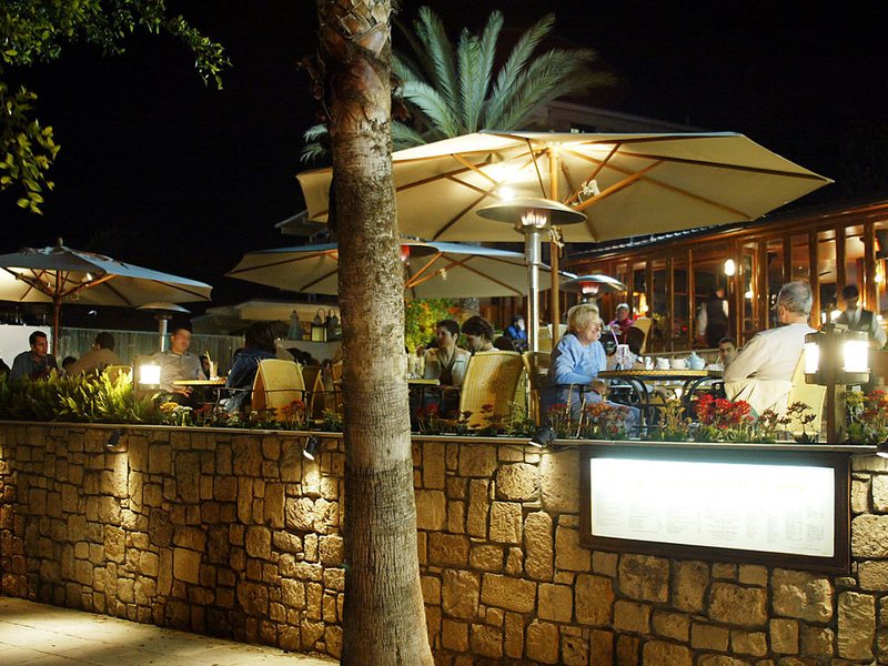 Dionysos Central Hotel 205286