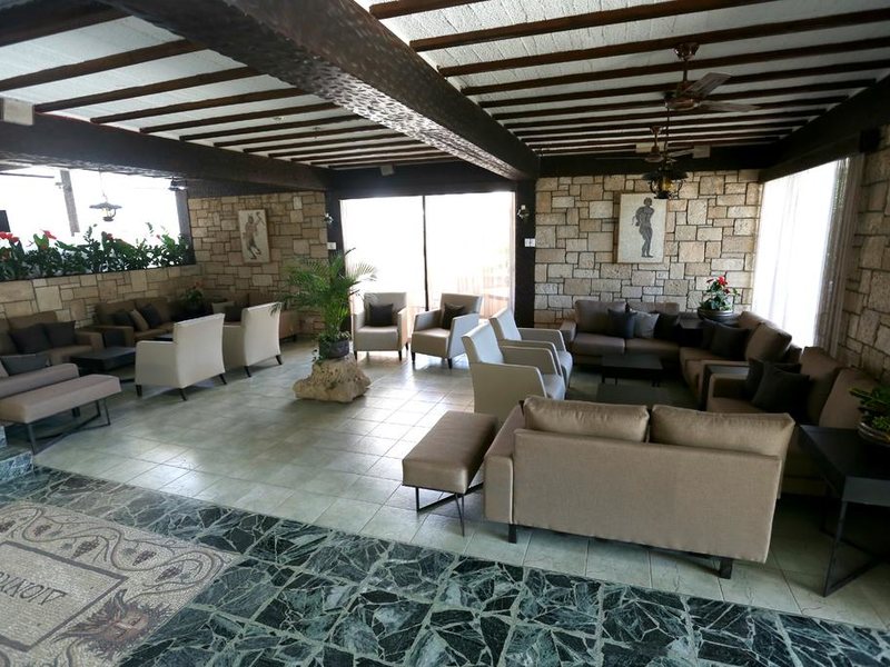 Dionysos Central Hotel 205293