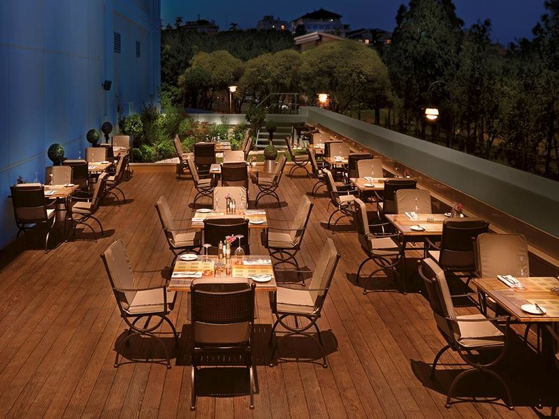 Divan Asia Hotel 279674