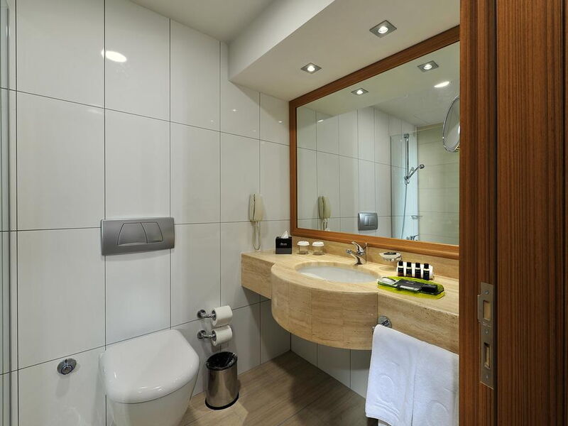 Divan Istanbul City 185104