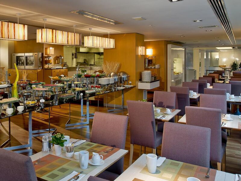 Divan Istanbul City 185110