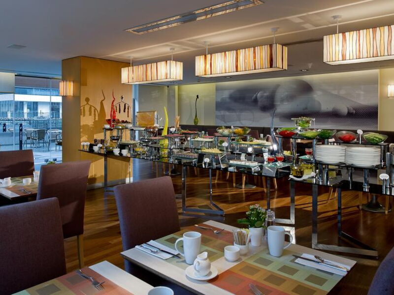 Divan Istanbul City 185111