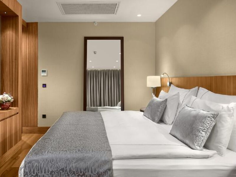 Divan Suites Istanbul GPlus 241479