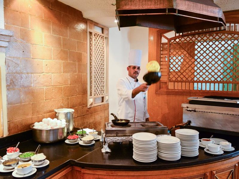 Dive Inn Resort  293533