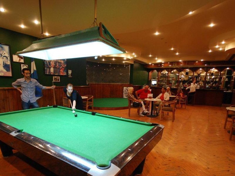 Dive Inn Resort  36475