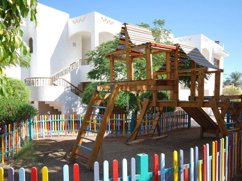 Dive Inn Resort  36486