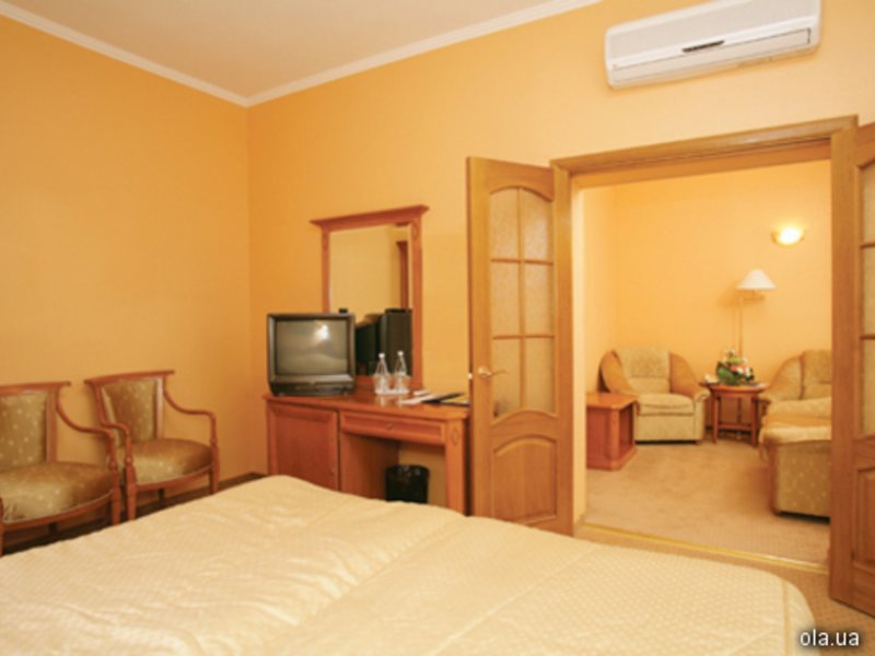 Dnipro Hotel 11277