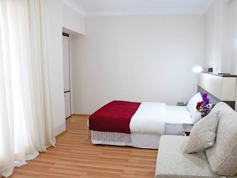 Dogan Beach Resort  60008