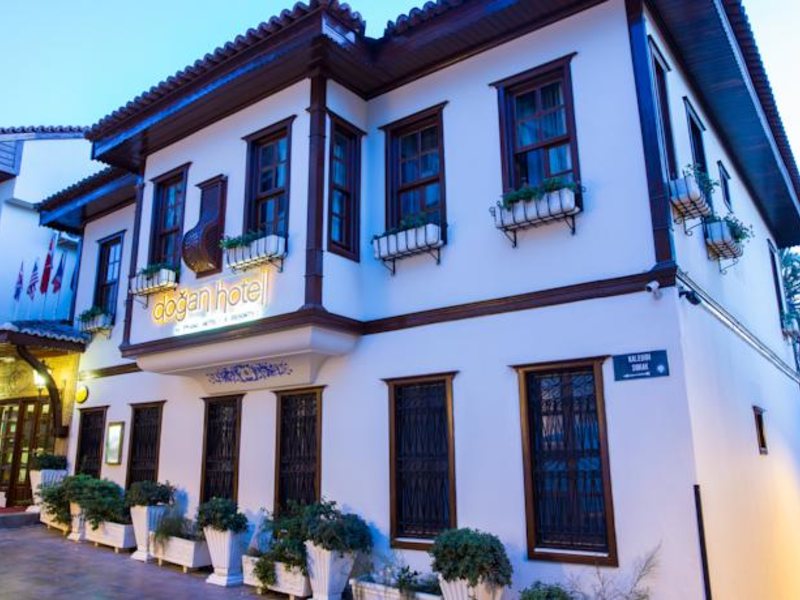 Dogan Hotel 65112