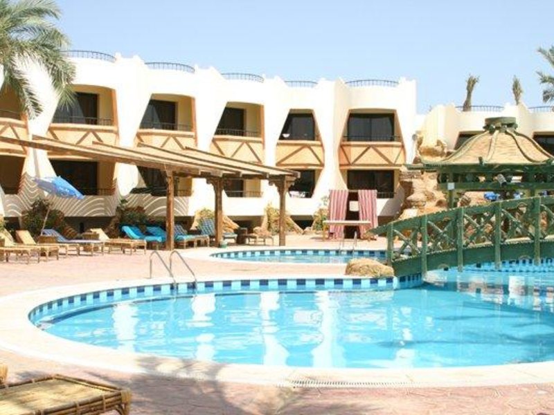 Dolphina Country Club 34241