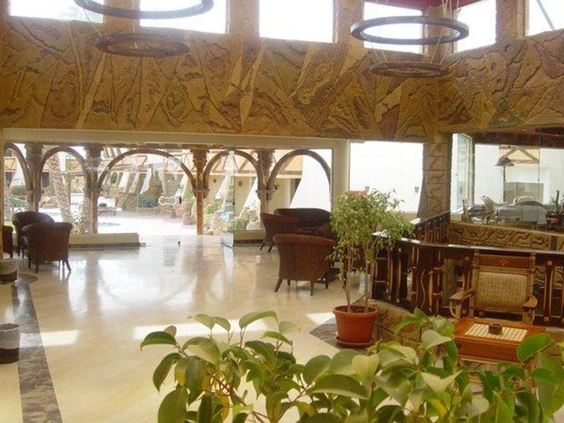 Dolphina Country Club 34246