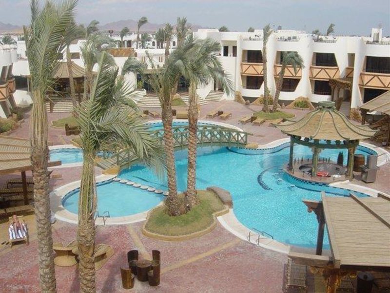 Dolphina Country Club 34251