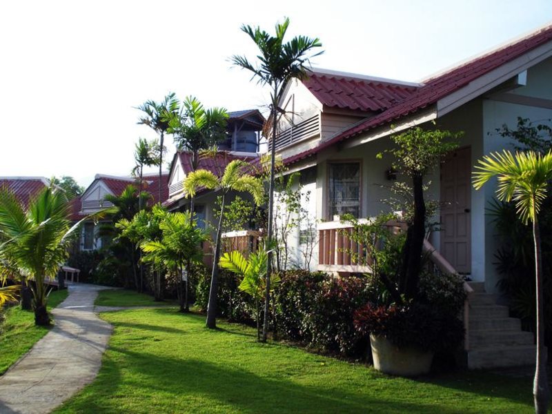 Dome Resort (ex 215377