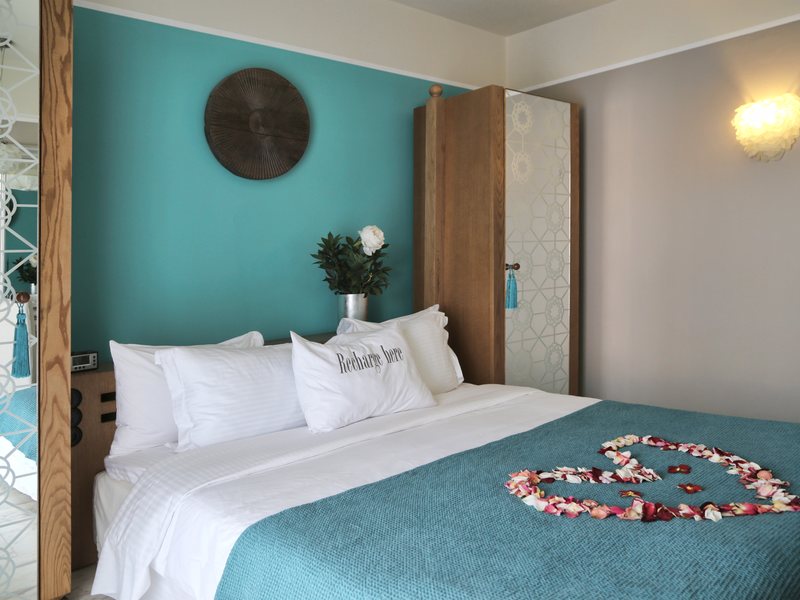 Domes Of Elounda Boutique Beach Resort 102325