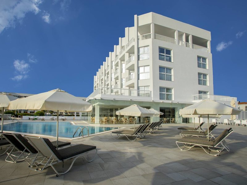 Domniki Hotel Apartments 205356