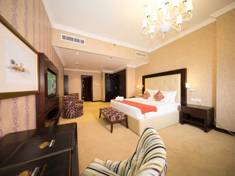 Donatello Hotel (ех 298005