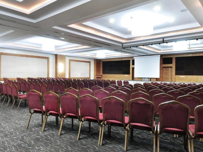 DoubleTree by Hilton Antalya Kemer (ех 55490