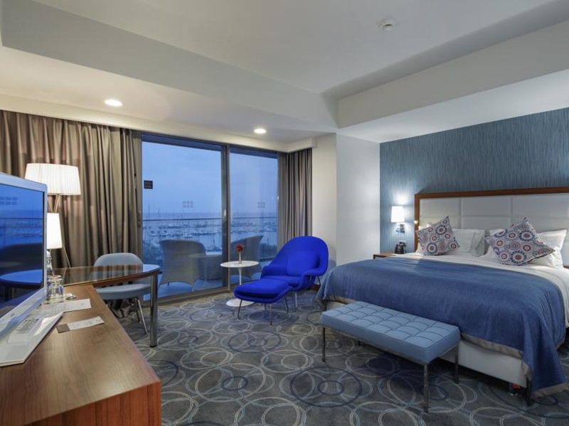 DoubleTree by Hilton Kusadasi 276111