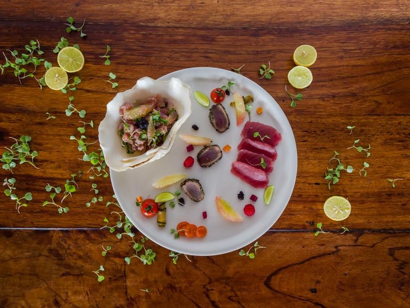 DoubleTree by Hilton Stone Town 322057