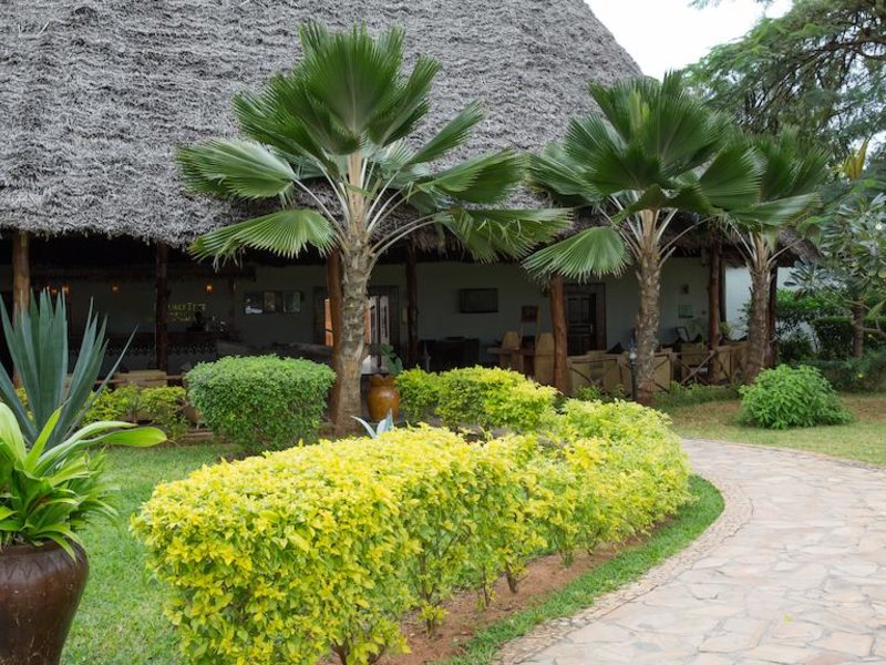 Double Tree By Hilton Nungwi 199757