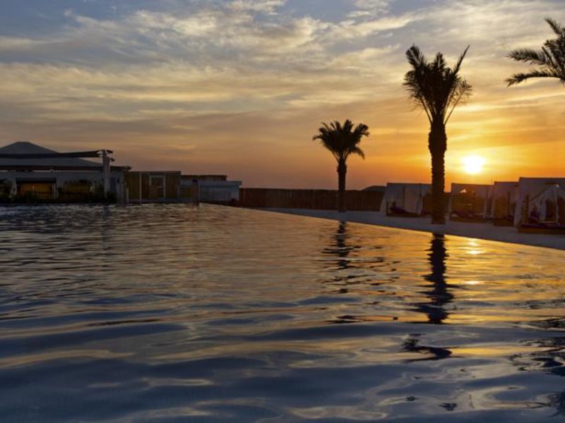 Double Tree by Hilton Dubai Jumeirah Beach  119011