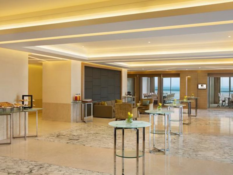 Double Tree by Hilton Dubai Jumeirah Beach  119030