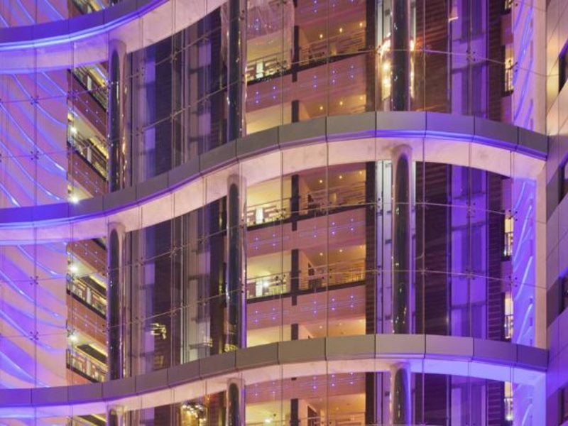 Double Tree by Hilton Hotel & Residence Dubai  116975