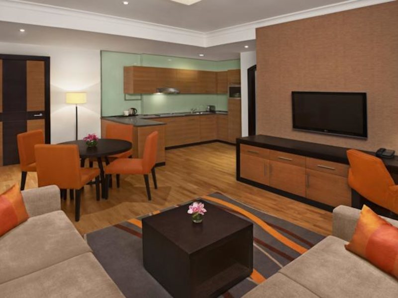 Double Tree by Hilton Hotel & Residence Dubai  116986