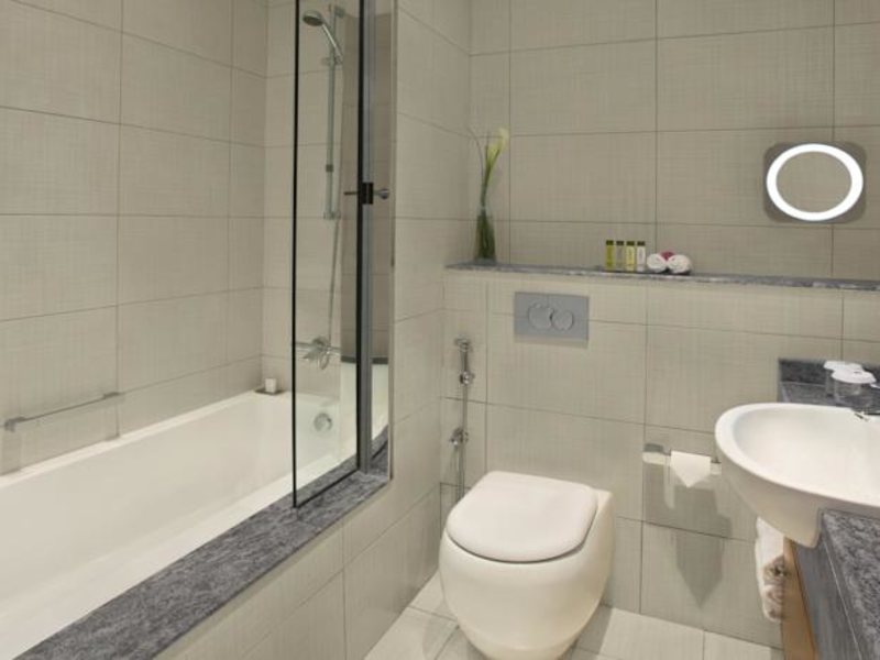 Double Tree by Hilton Hotel & Residence Dubai  116992