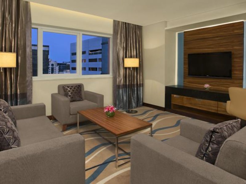 Double Tree by Hilton Hotel & Residence Dubai  116993