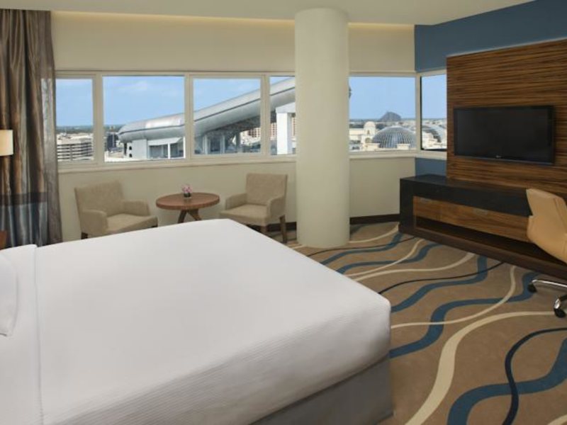 Double Tree by Hilton Hotel & Residence Dubai  116999