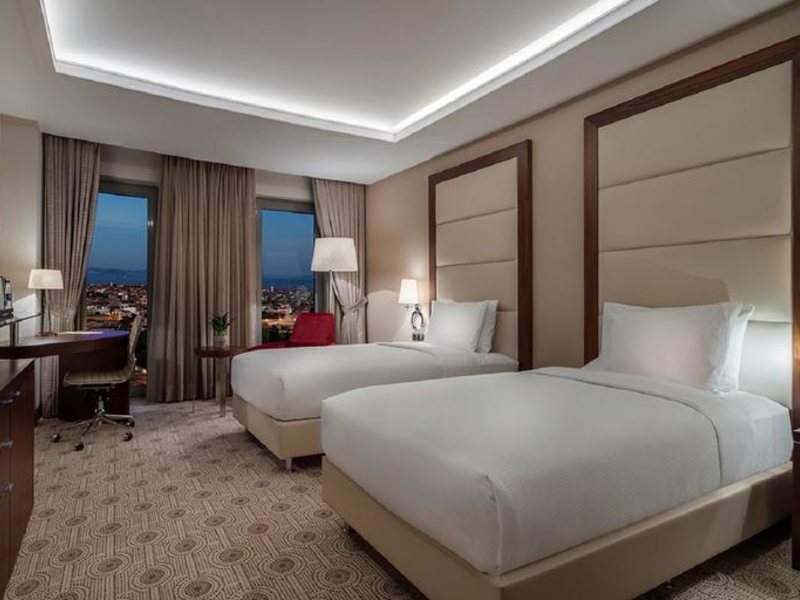 Double Tree by Hilton Topkapi 271630