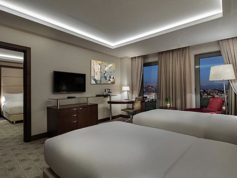 Double Tree by Hilton Topkapi 271632