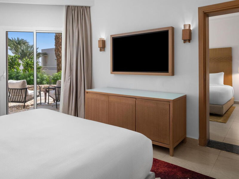 Doubletree By Hilton Sharks Bay (Beach Side) 326502