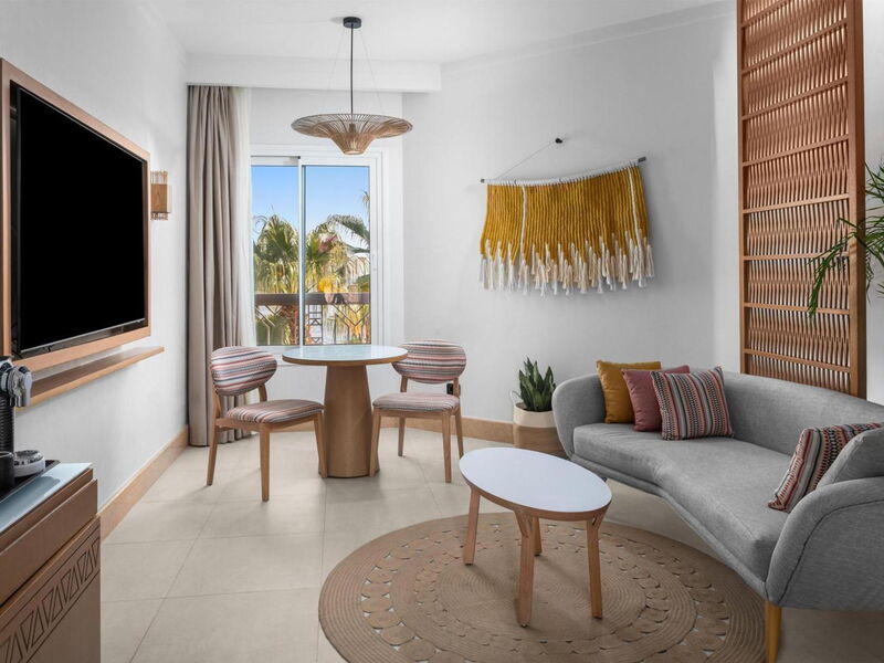 Doubletree By Hilton Sharks Bay (Beach Side) 326503