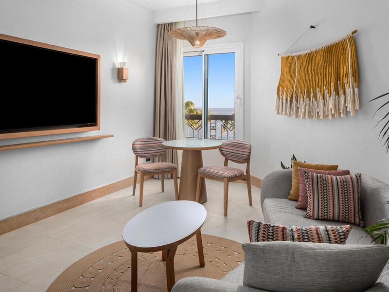 Doubletree By Hilton Sharks Bay (Beach Side) 326504