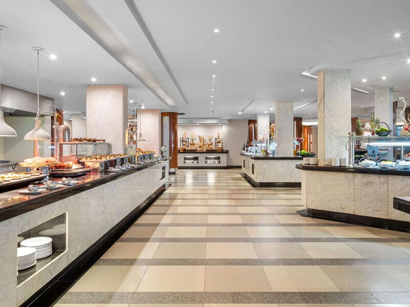 Doubletree By Hilton Sharks Bay (Beach Side) 326510