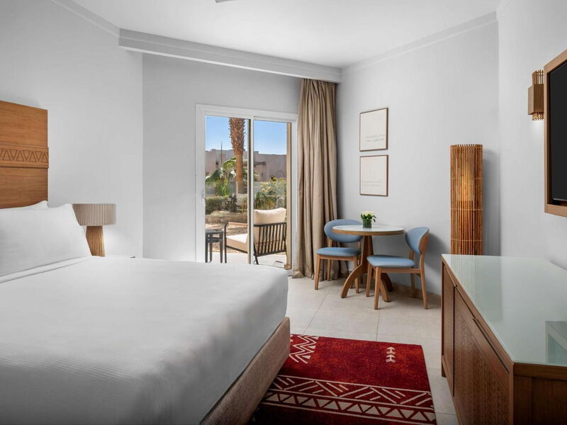 Doubletree By Hilton Sharks Bay (Beach Side) 326516